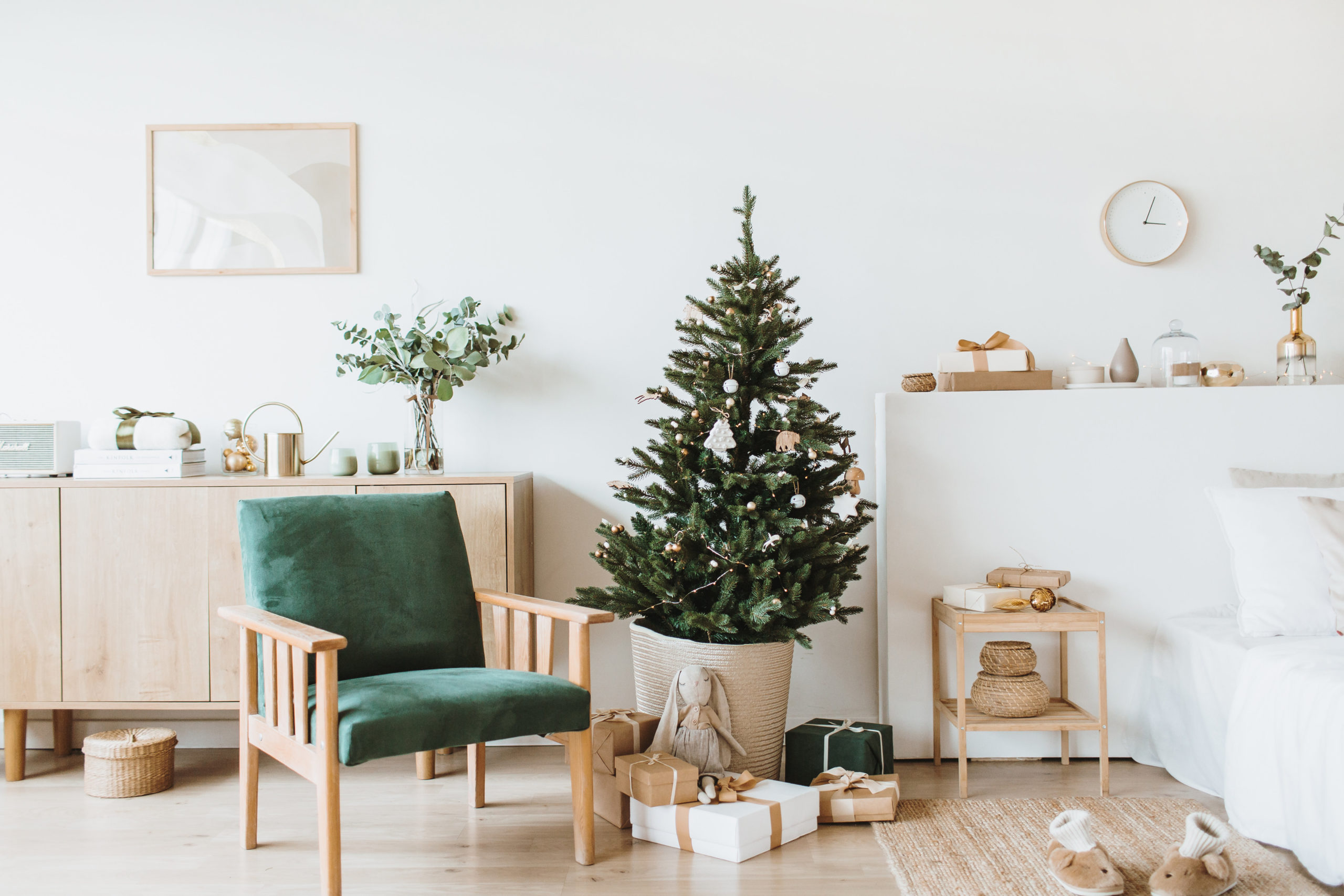 Christmas Décor Do’s and Don’ts When Selling Your Home in Northumberland