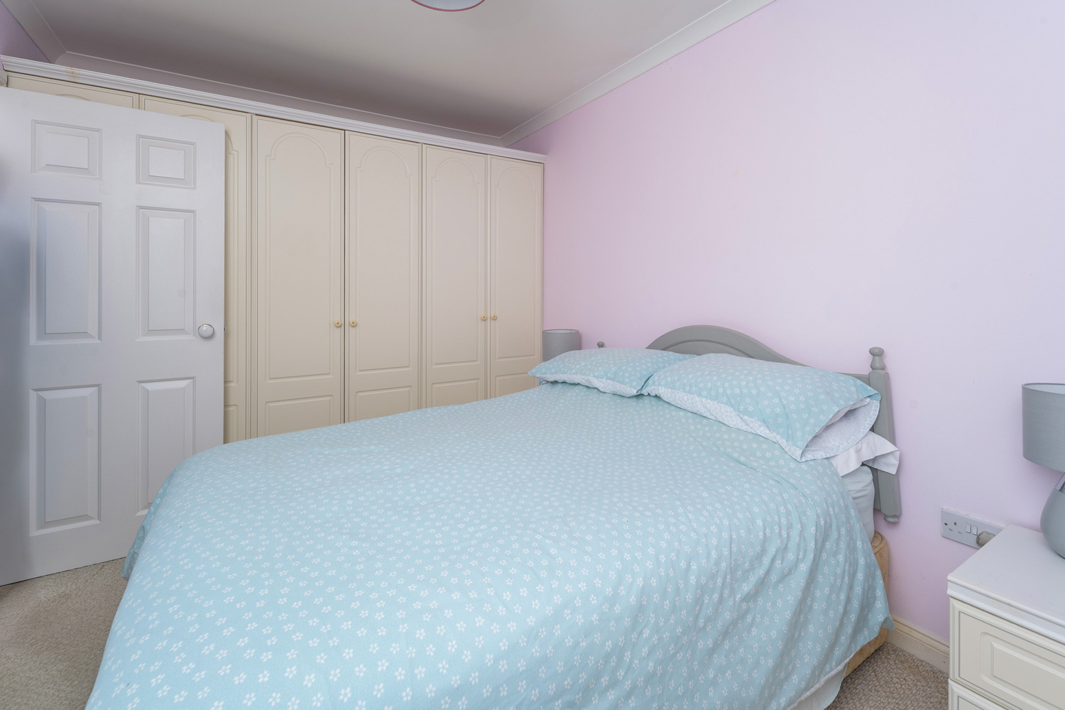Bed One-3