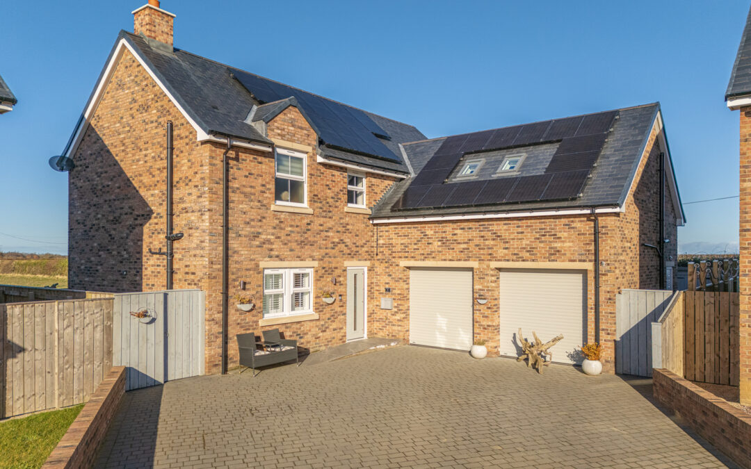 Priest Moor Close, Christon Bank, Nr Embleton, Northumberland